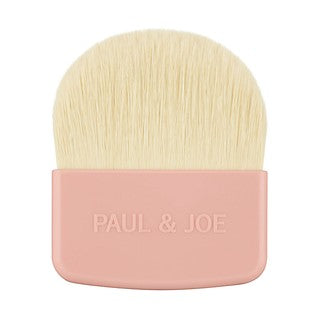 فرشاة كريم الأساس البودرة من Paul&amp;joe Cos